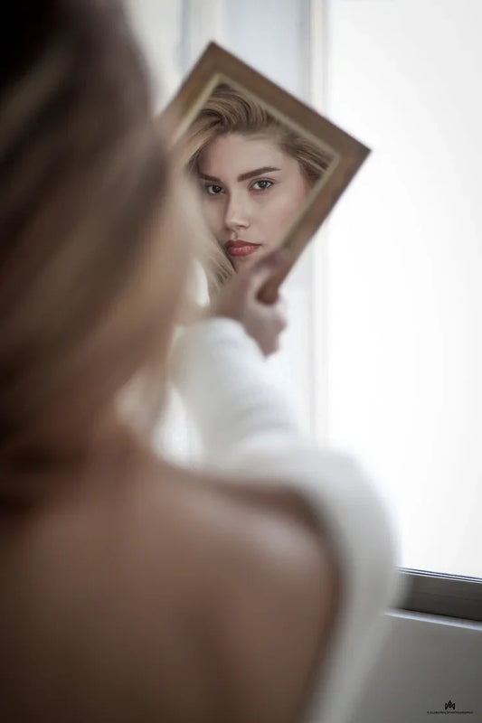 Woman in the mirror