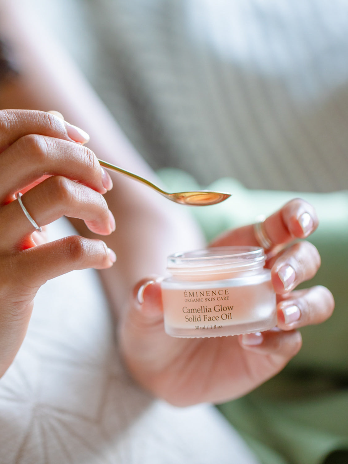 Camellia Glow Solid Face Oil