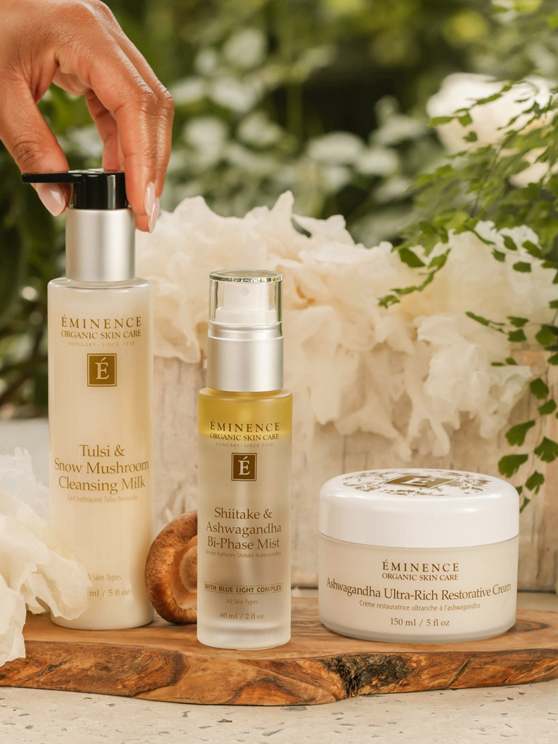 Tulsi & Snow Mushroom Cleansing Milk