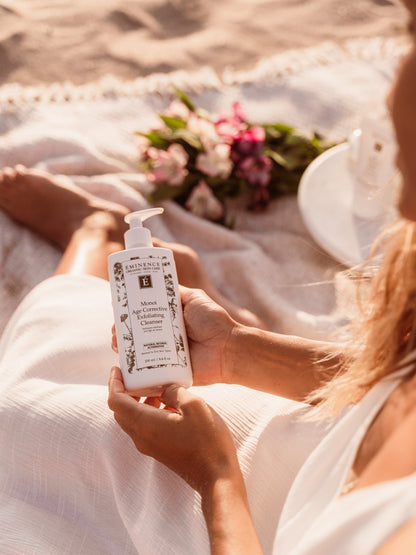 Monoi Age Corrective Exfoliating Cleanser