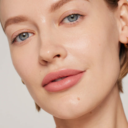 Smooth Affair Illuminating Glow Face Primer