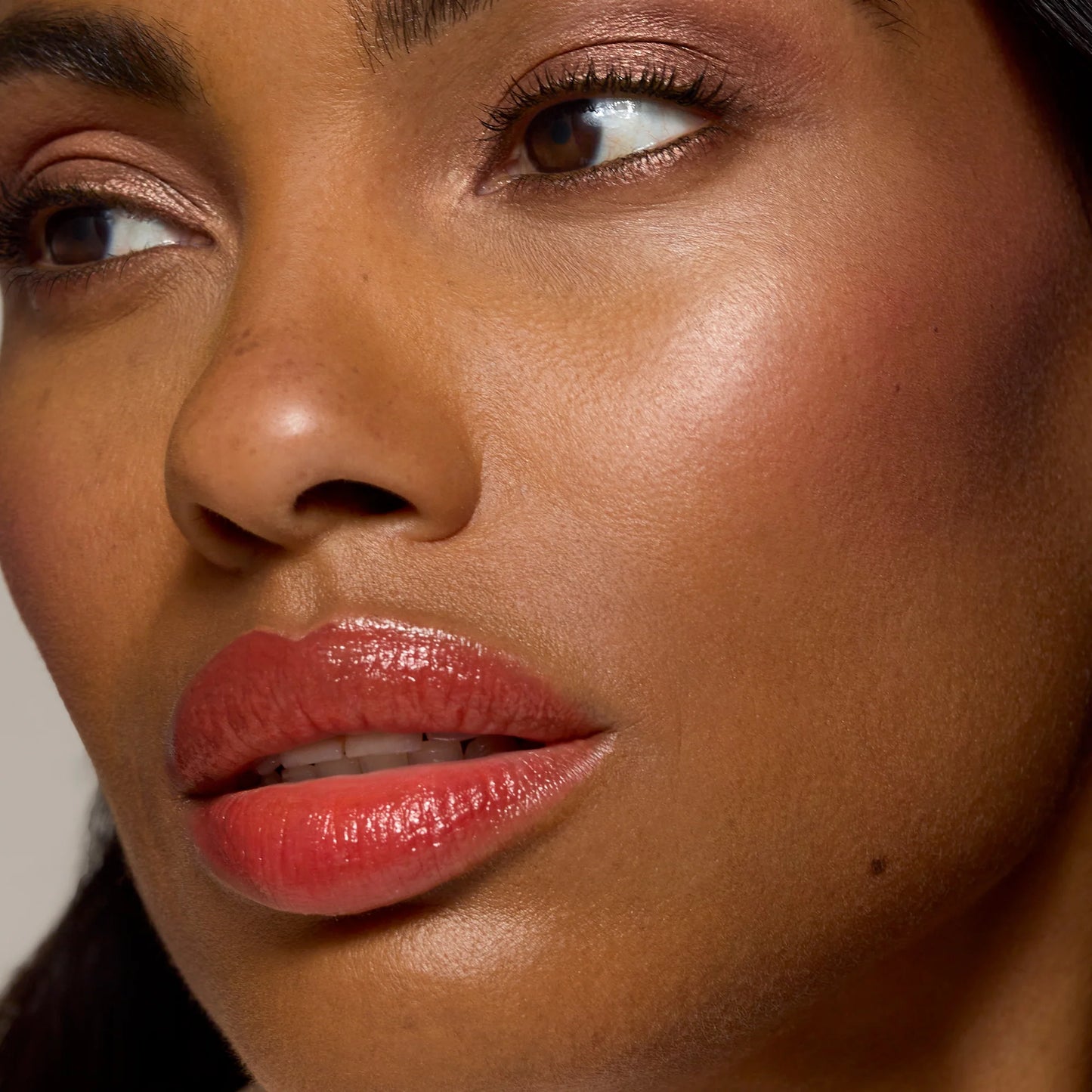 Glow Time Bronzer Stick